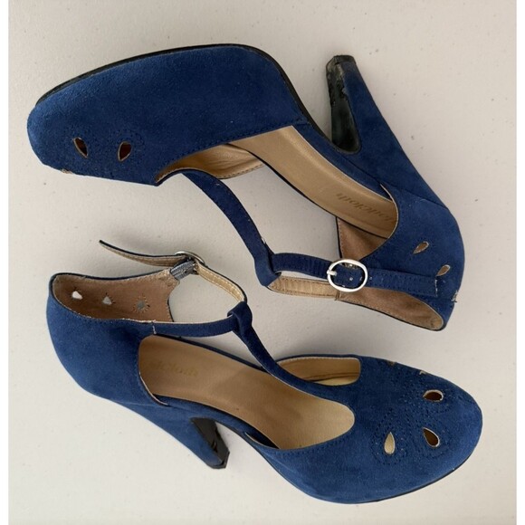 ModCloth Graham Street Heels Size 7.5 Blue Suede T-Strap Retro Vintage Style - Picture 8 of 9
